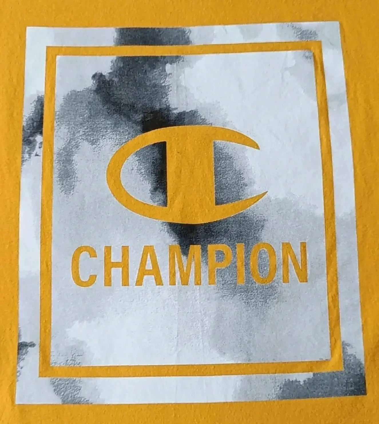 Camiseta Champion amarilla Talla L – photo 7